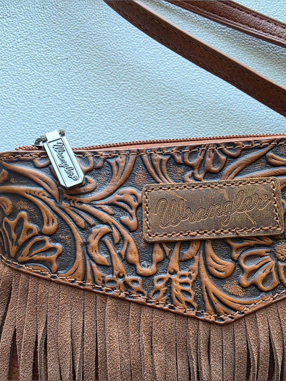 NWT Wrangler Western Tooled Leather Fringe Crossbody Bag Festival Boho Cowgirl - Picture 5 of 11